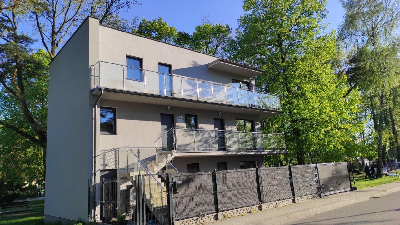 Domek W Parku Apartment Hel Exterior foto